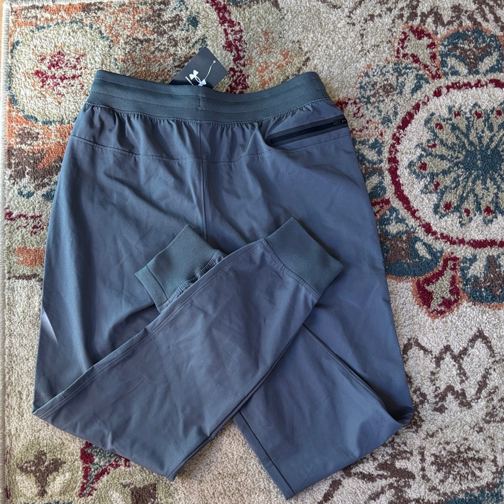 Under Armour Charcoal Athletic Pants - Picture 2 of 3